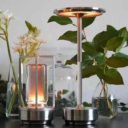 Simple Charging Table lamp