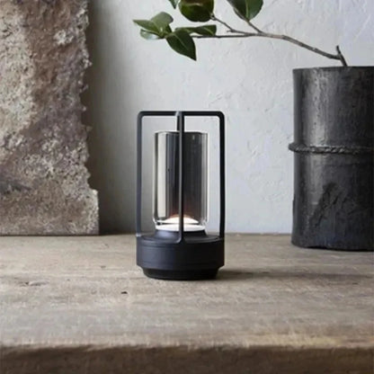 Simple Charging Table lamp