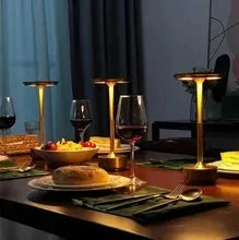 Simple Charging Table lamp