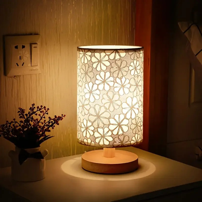 Simple cloth cover table lamp wooden base, USB power supply